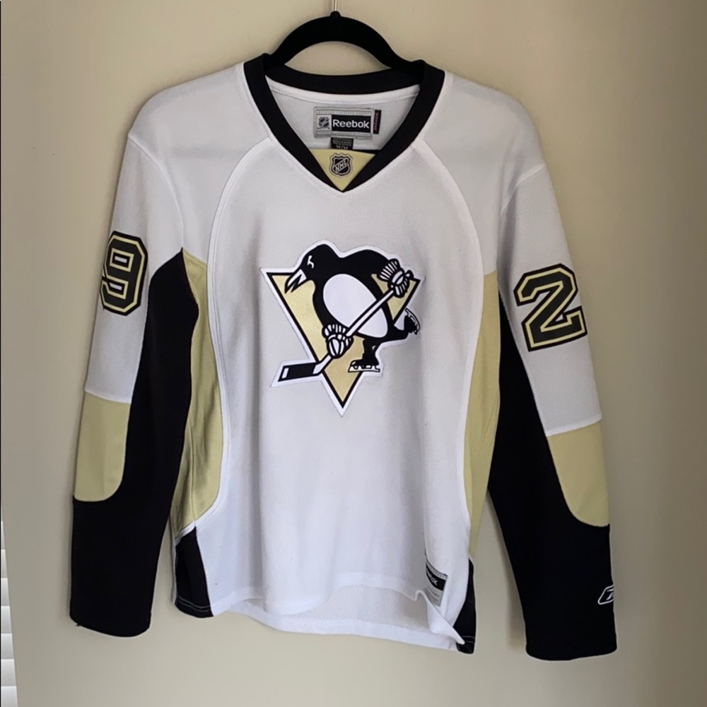 Penguins Jersey - Picture 1 of 2